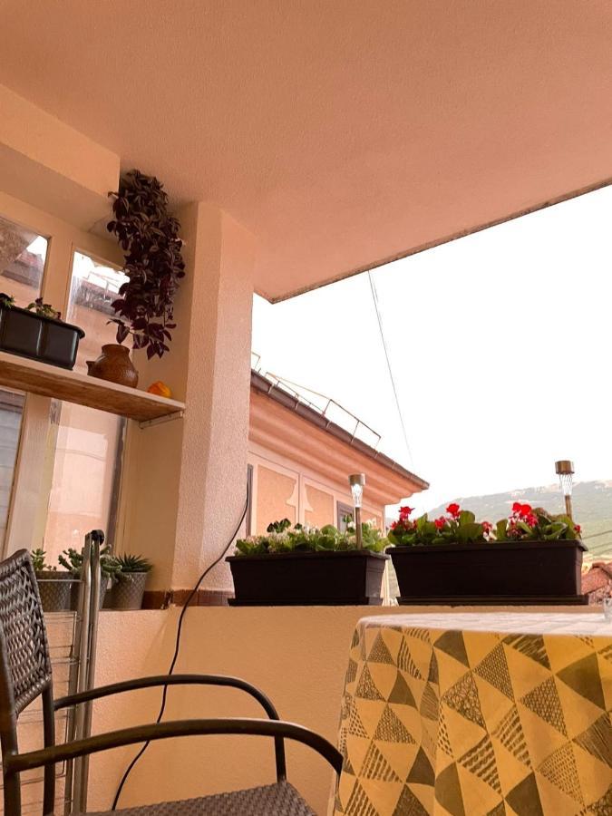 Ines Apartments Охрид Екстериор снимка