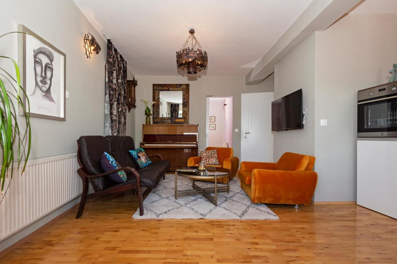 Ines Apartments Охрид Екстериор снимка