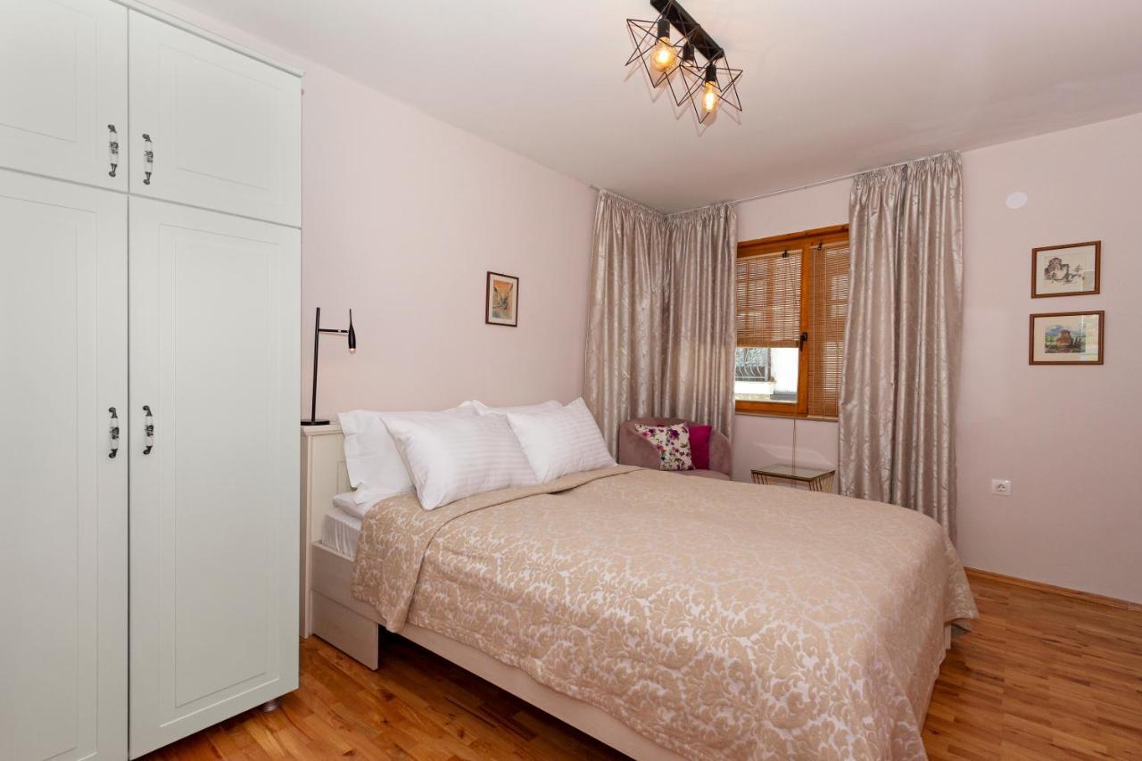 Ines Apartments Охрид Екстериор снимка